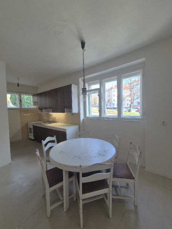 Prodej cihlového bytu 3+1 s balkonem a sklep Brno, Jugoslávská CP 98 m2